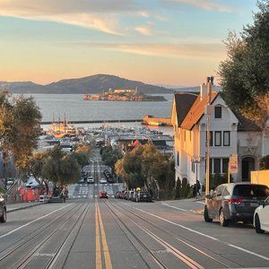 Meet your Posher, Clay